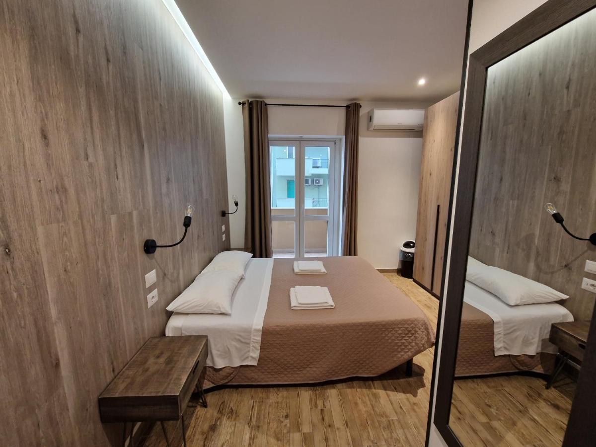 Arya Cagliari Hotel ภายนอก รูปภาพ
