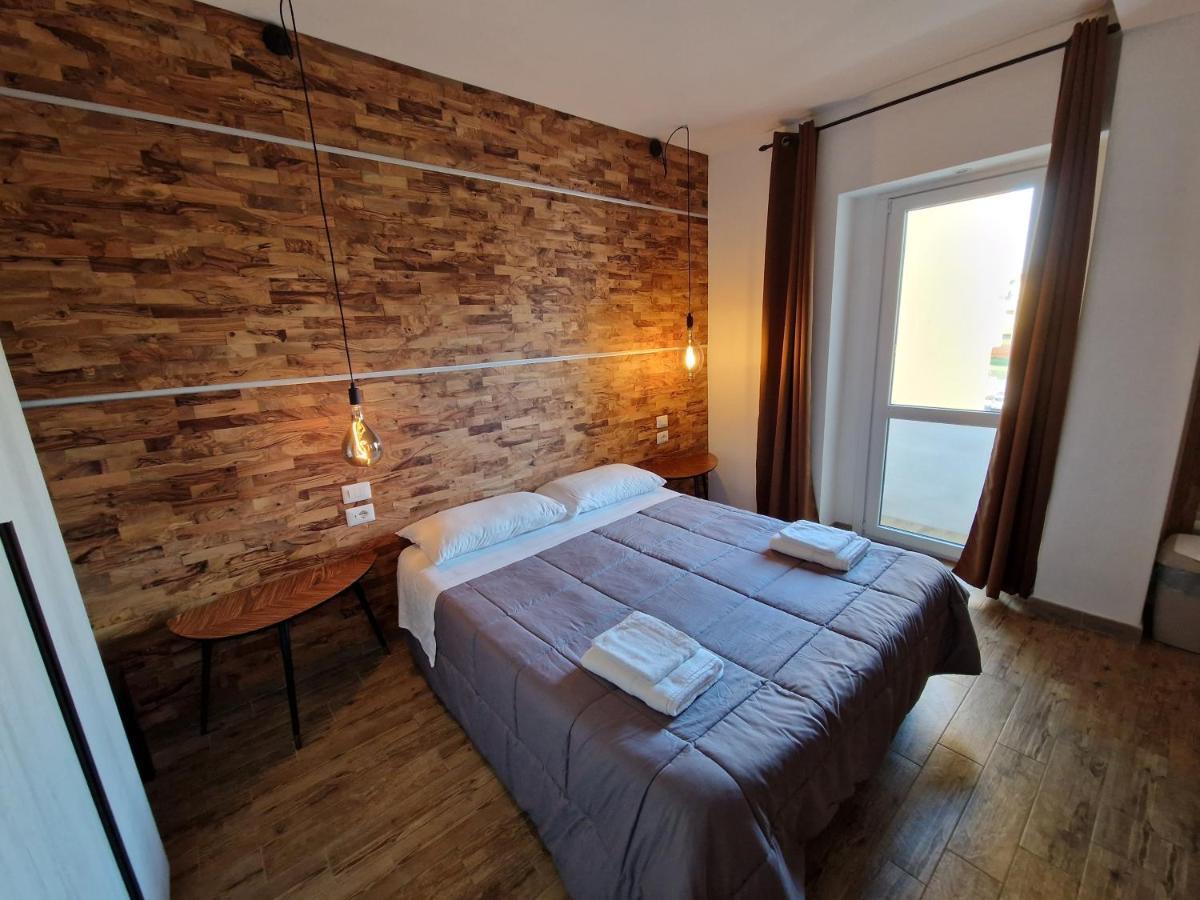 Arya Cagliari Hotel ภายนอก รูปภาพ