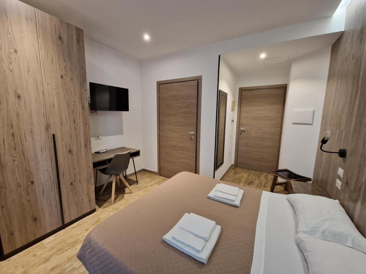 Arya Cagliari Hotel ภายนอก รูปภาพ