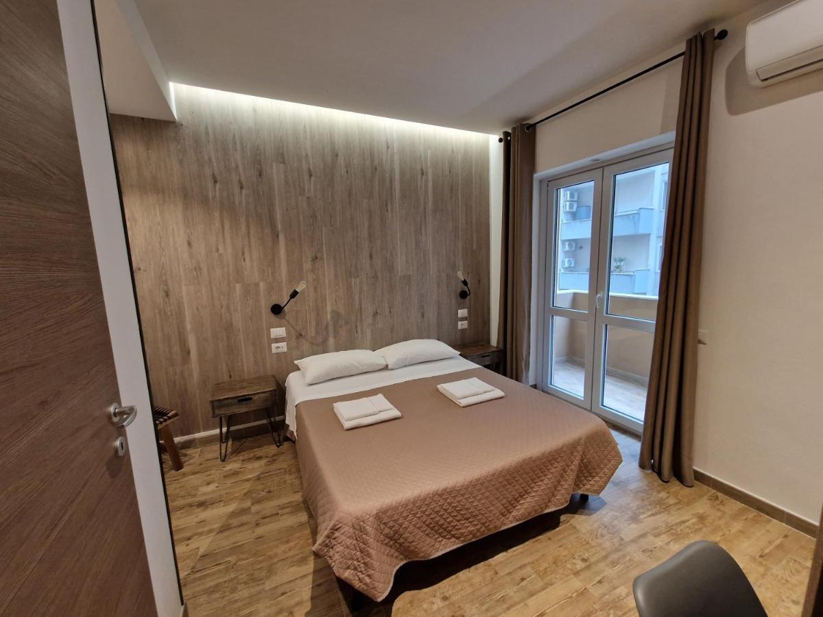 Arya Cagliari Hotel ภายนอก รูปภาพ