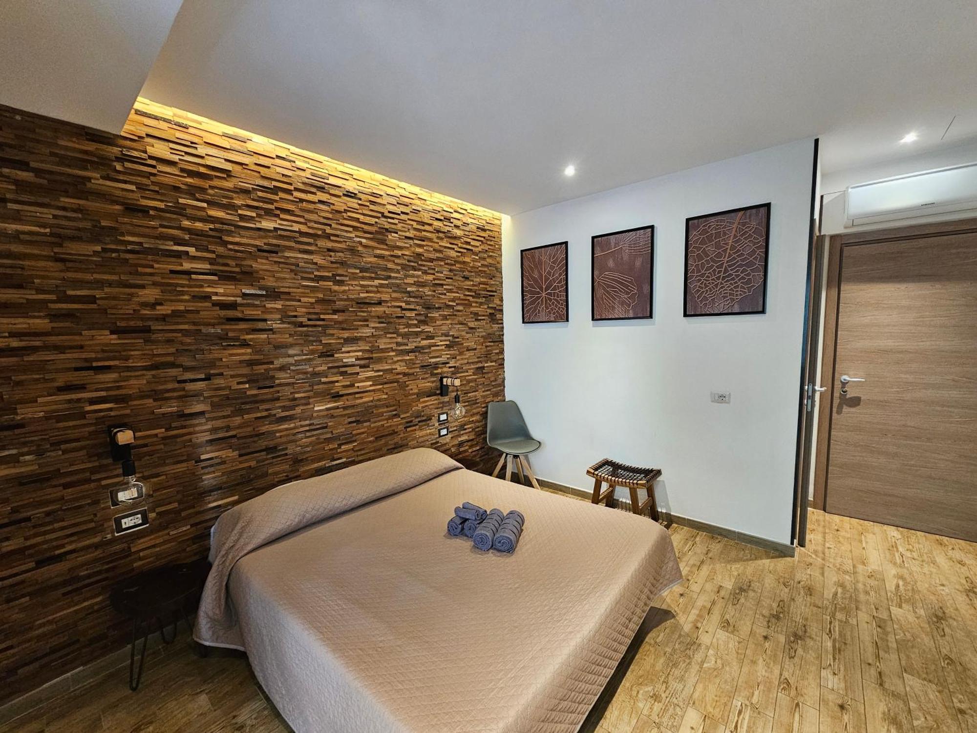 Arya Cagliari Hotel ภายนอก รูปภาพ