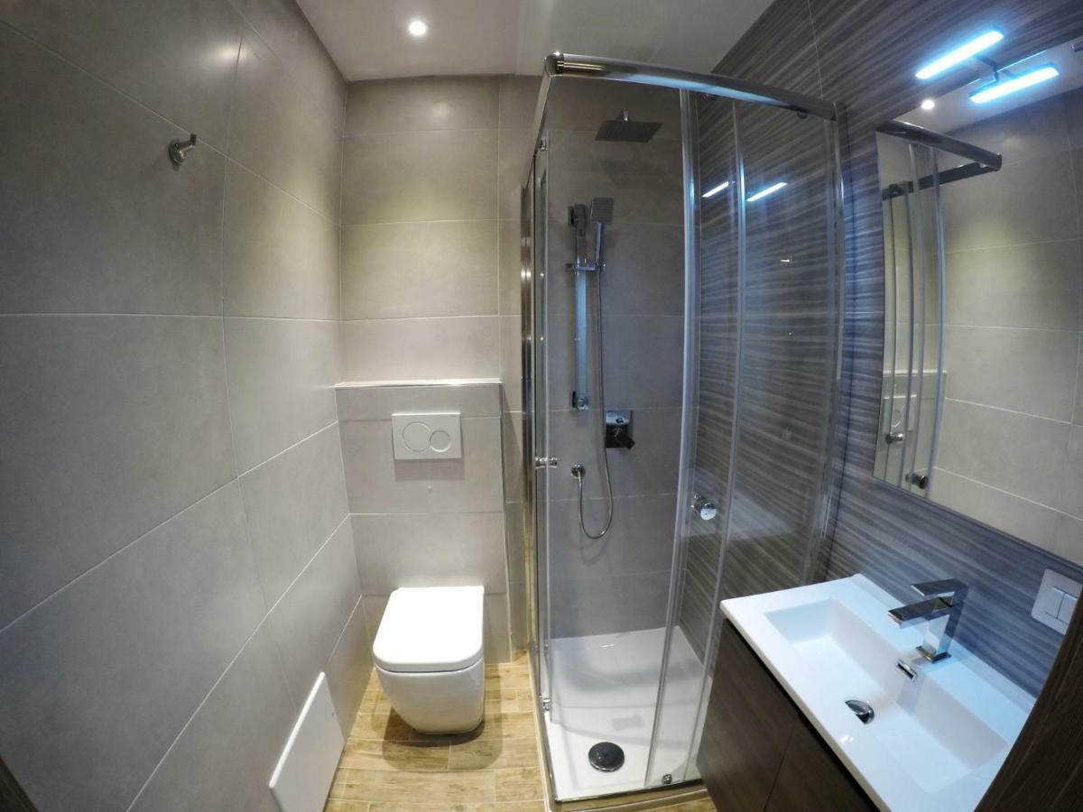 Arya Cagliari Hotel ภายนอก รูปภาพ