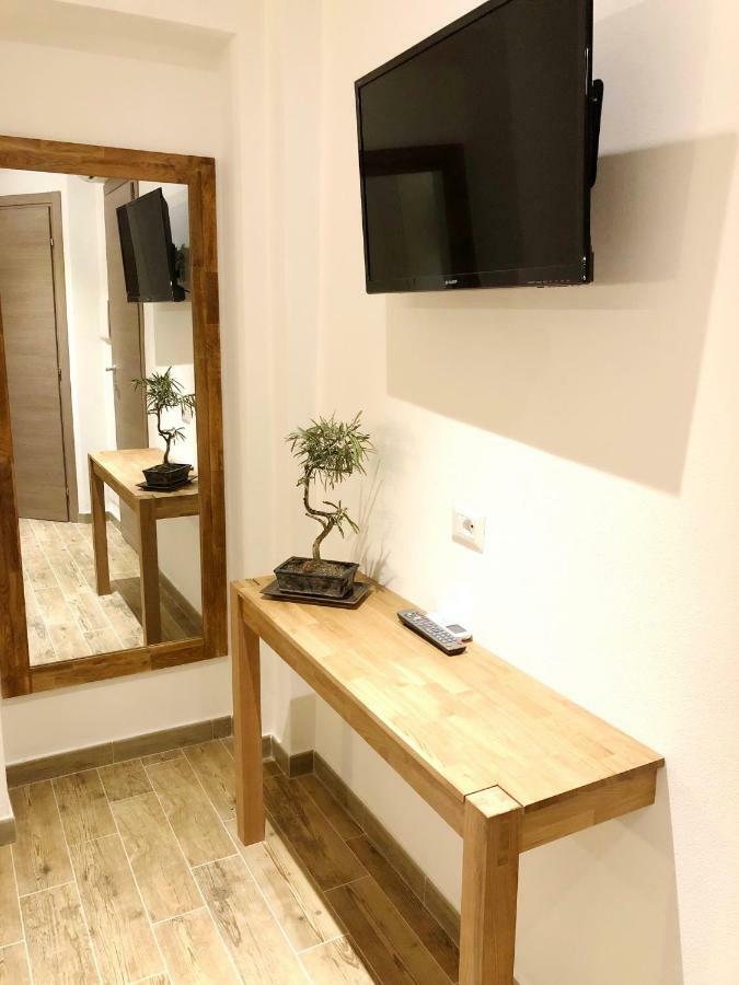 Arya Cagliari Hotel ภายนอก รูปภาพ